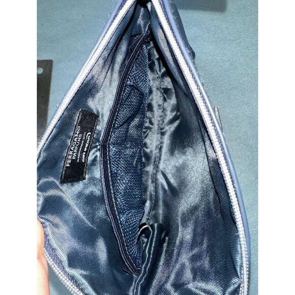 Ferragamo Perfums Air India Navy Business Class Travel Cosmetic Bag - Picture 4 of 5